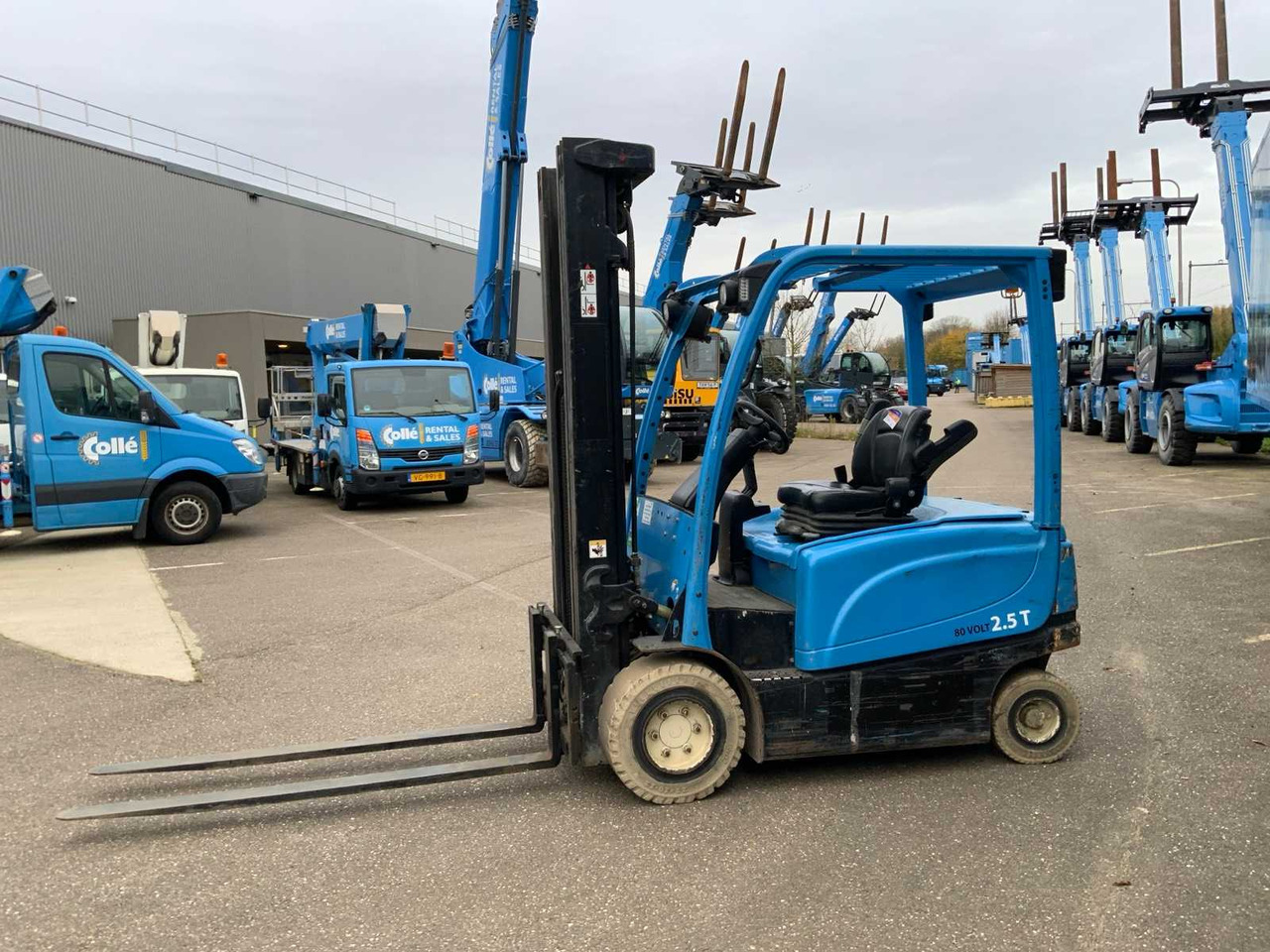 2015 YALE ERP25VL FORKLIFT - Forklift: picture 5 2015 YALE ERP25VL FORKLIFT - Forklift: picture 5