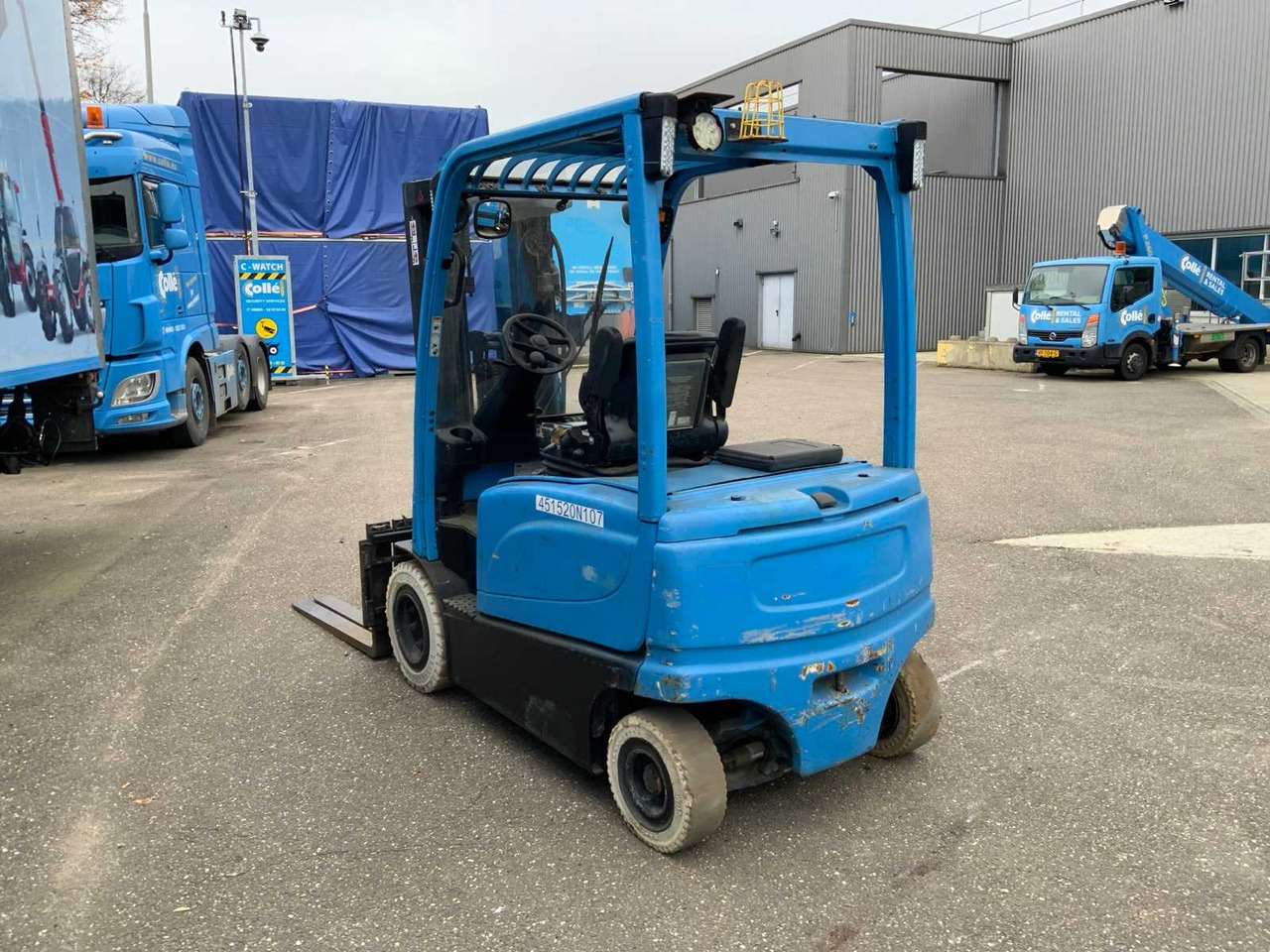 2015 YALE ERP25VL FORKLIFT - Forklift: picture 4 2015 YALE ERP25VL FORKLIFT - Forklift: picture 4