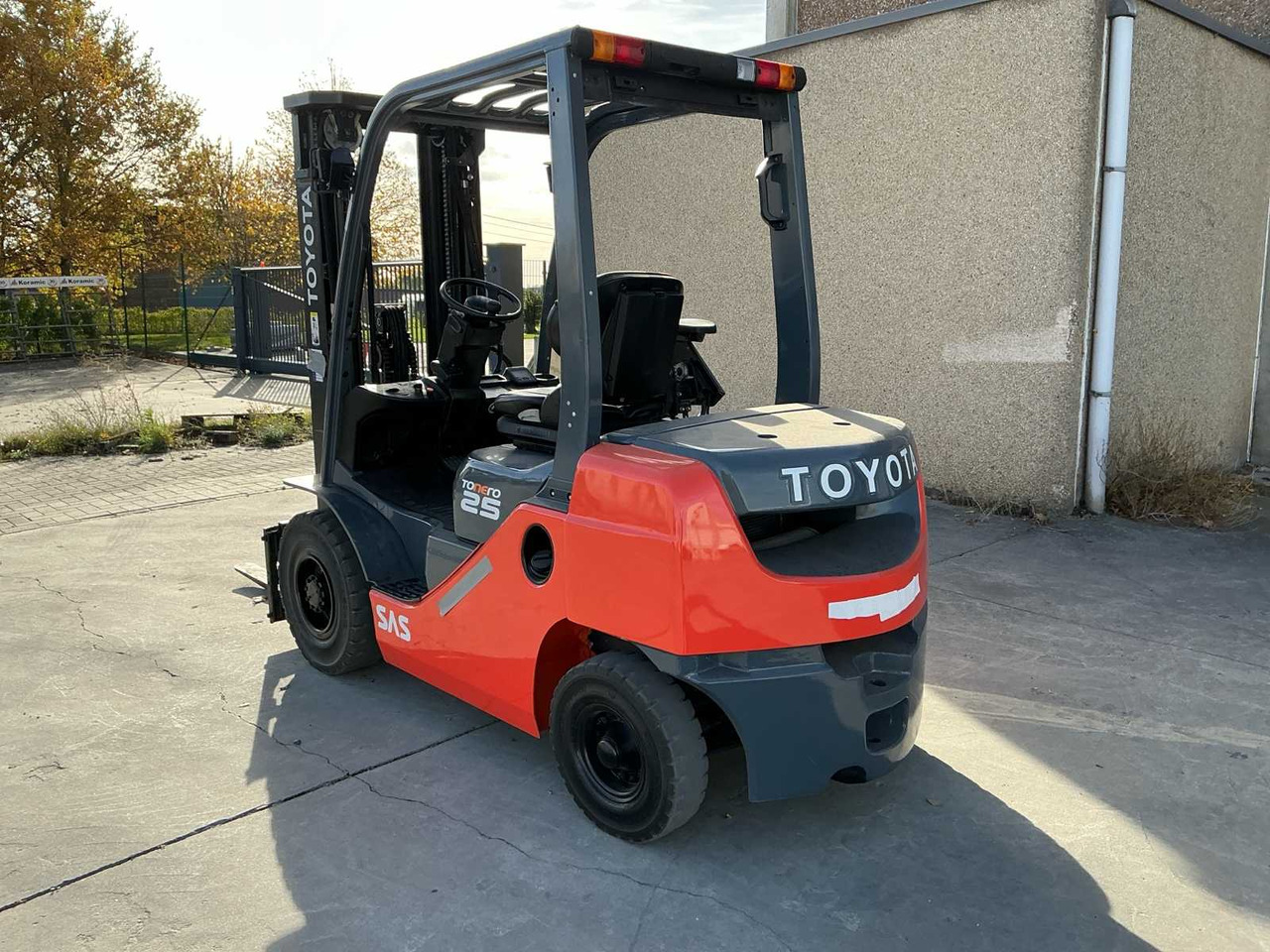 2016 TOYOTA 06-8FD25F FORKLIFT - Forklift: picture 4 2016 TOYOTA 06-8FD25F FORKLIFT - Forklift: picture 4