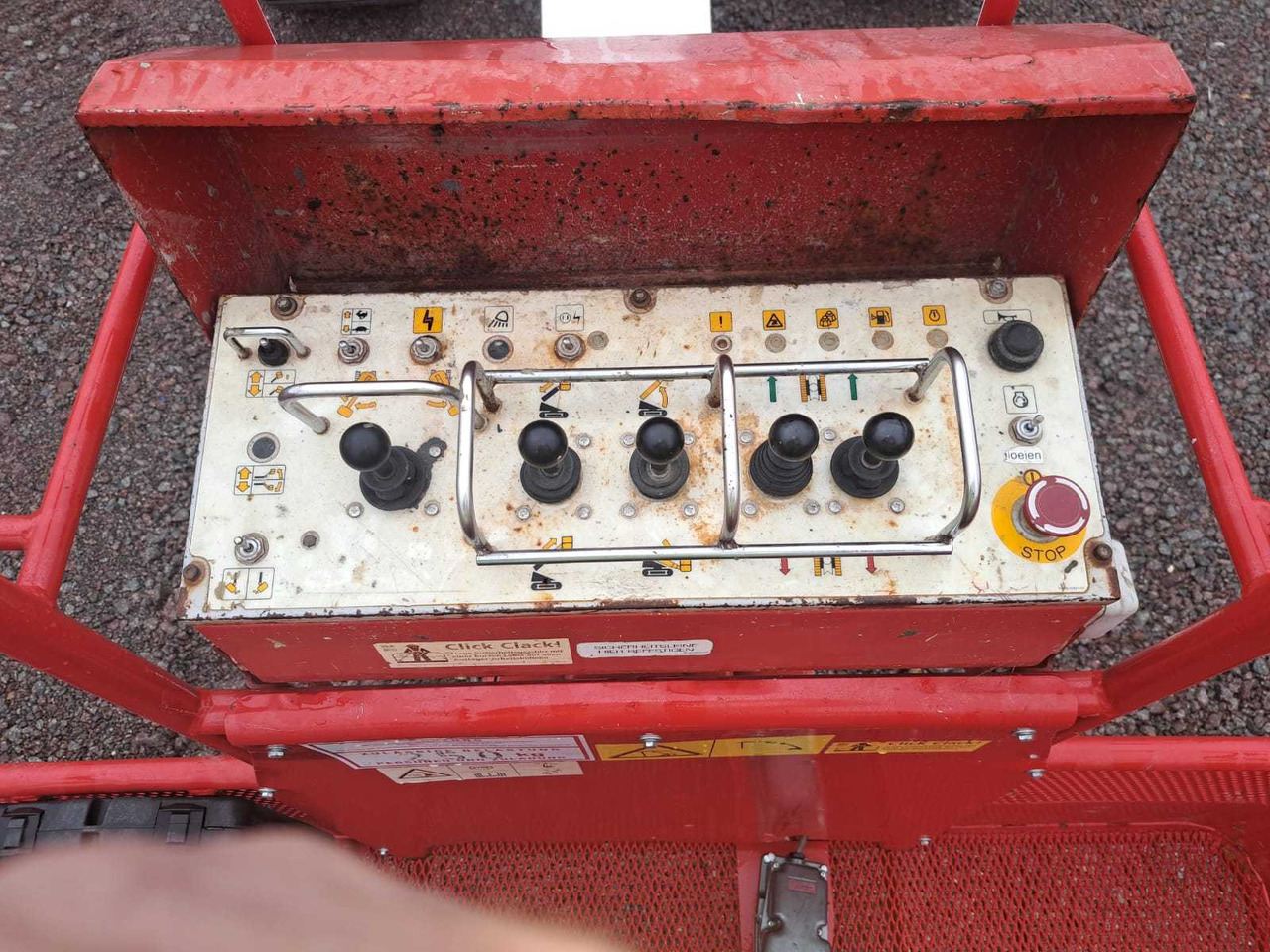 AICHI - SR12B - AERIAL WORK PLATFORMS (NO. 69340) - 2004 - Aerial platform: picture 5 AICHI - SR12B - AERIAL WORK PLATFORMS (NO. 69340) - 2004 - Aerial platform: picture 5