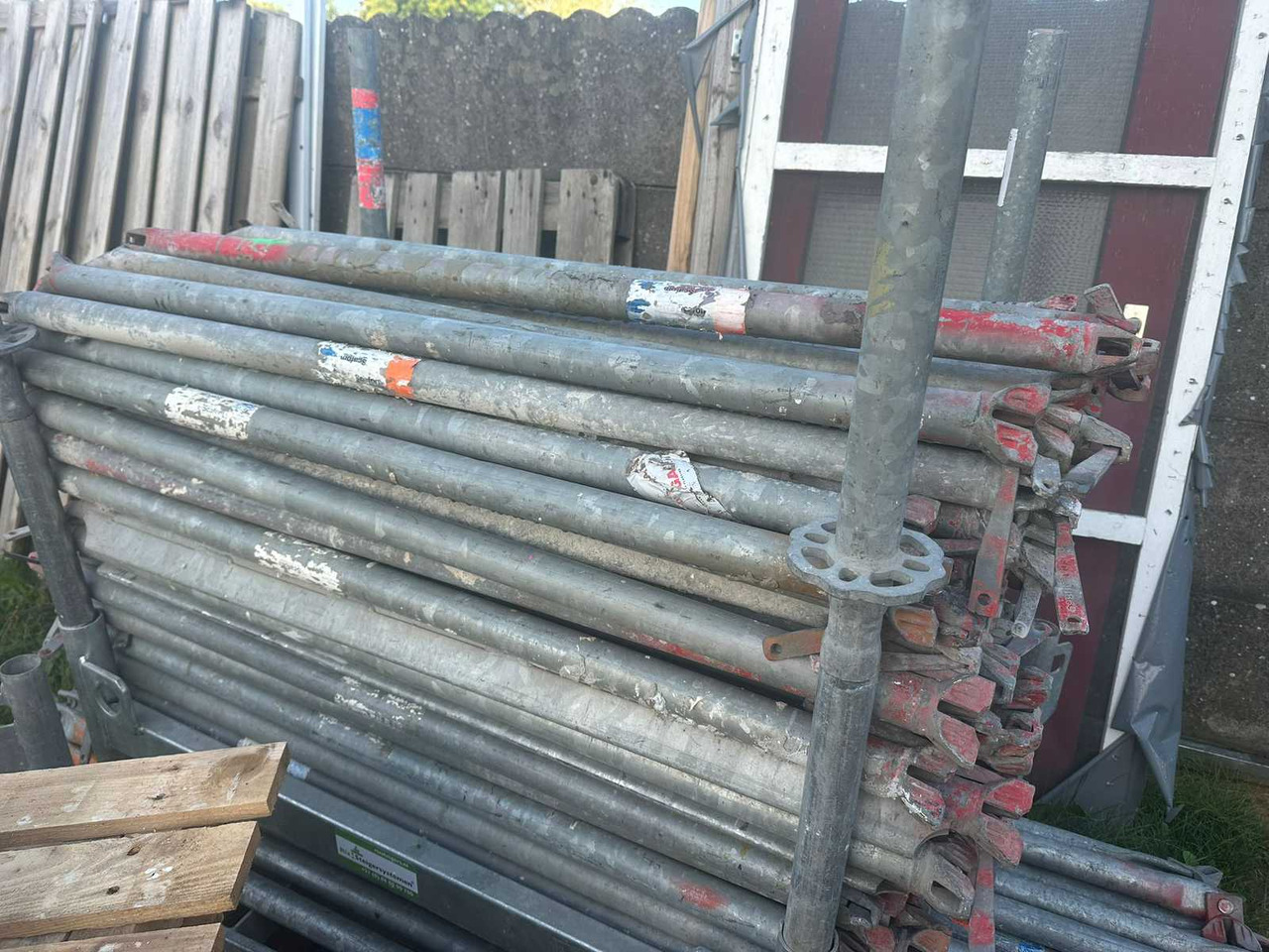 Altrad - Construction equipment: picture 2 Altrad - Construction equipment: picture 2