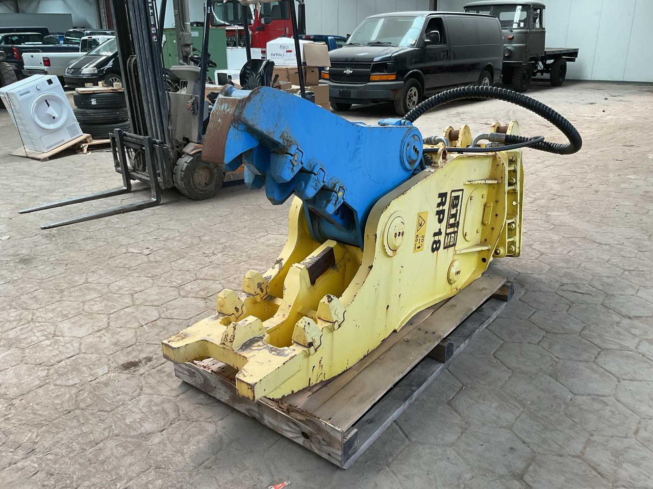 Mantovanibenne Volvo S1 - Attachment for Construction machinery: picture 2 Mantovanibenne Volvo S1 - Attachment for Construction machinery: picture 2