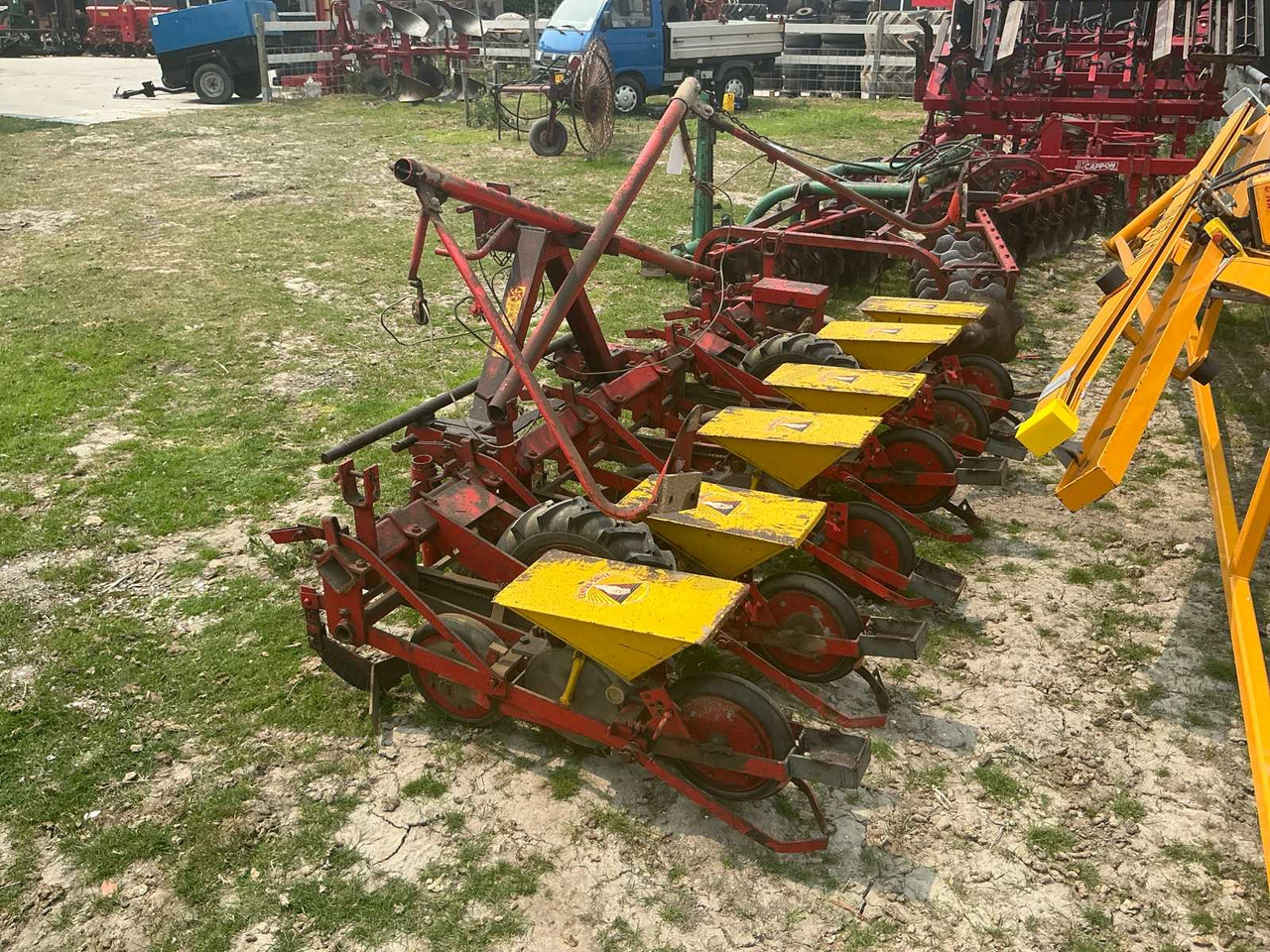 Becker - Precision sowing machine: picture 4 Becker - Precision sowing machine: picture 4