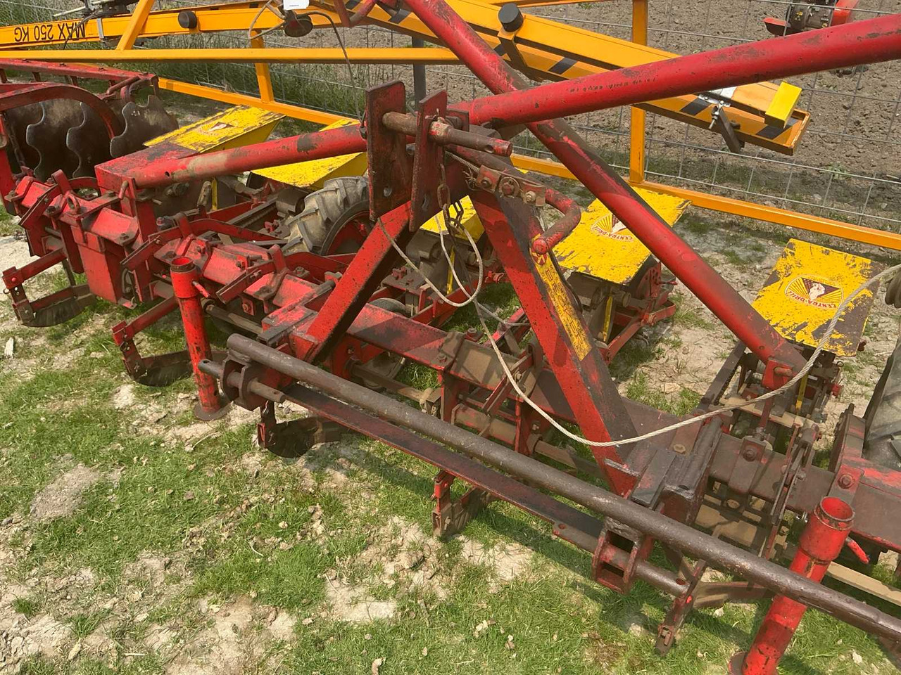 Becker - Precision sowing machine: picture 5 Becker - Precision sowing machine: picture 5