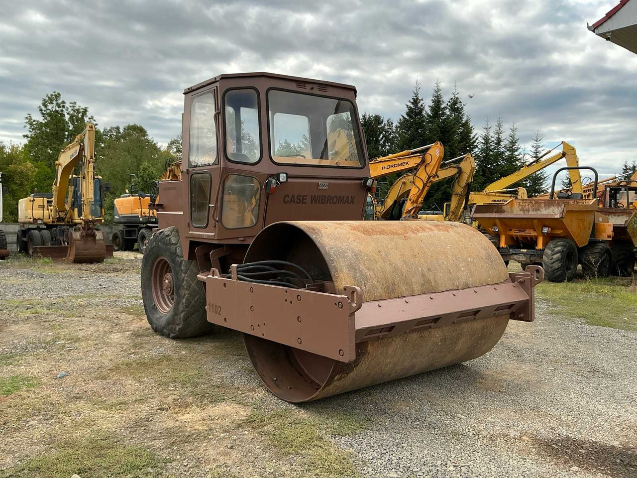 CASE VIBROMAX 1102 - Compactor: picture 1 CASE VIBROMAX 1102 - Compactor: picture 1