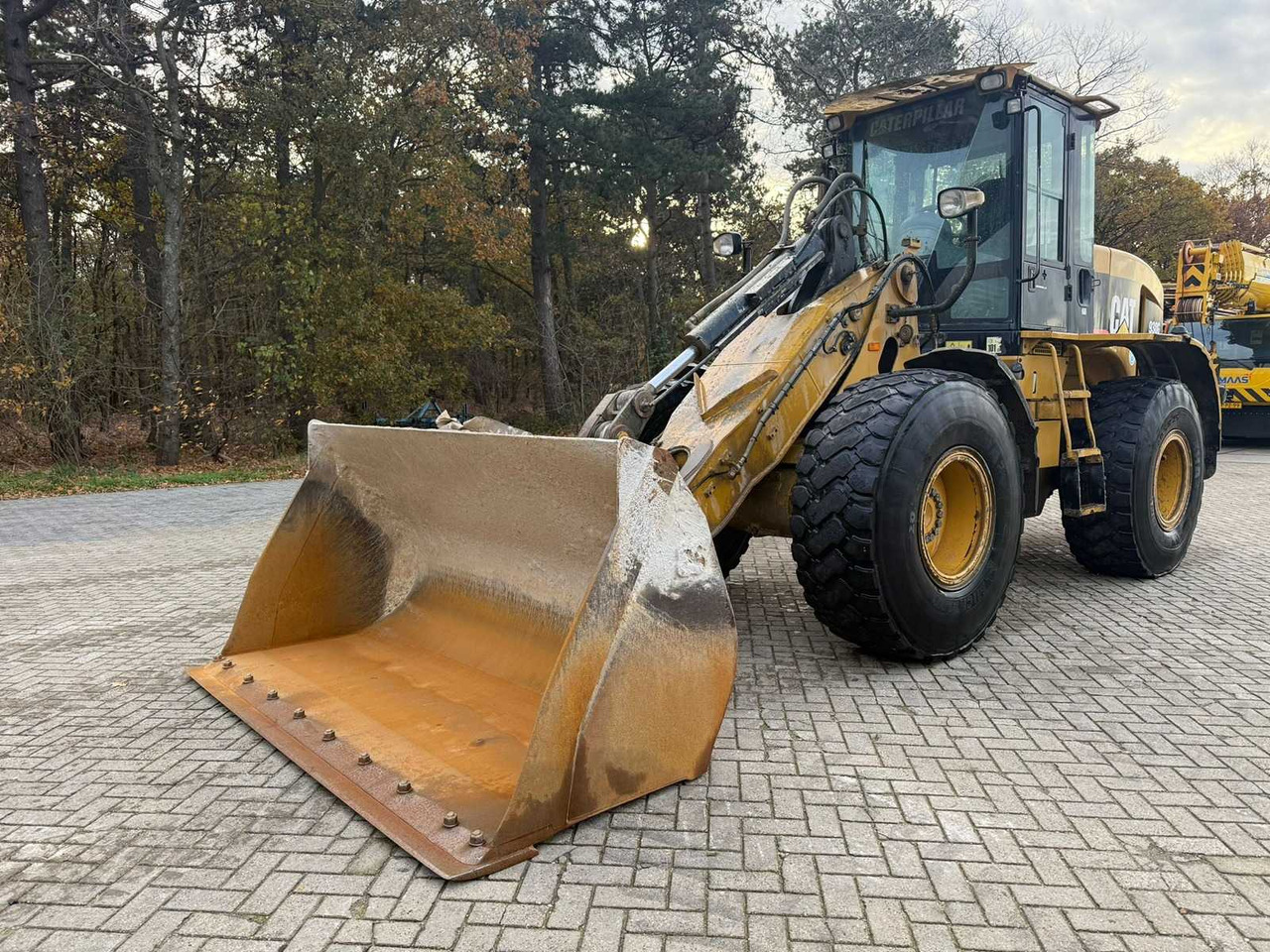 CAT - 930G - 8009 HOURS - SHOVEL INCL. BAK AND QUICK CHANGE - Wheel loader: picture 2 CAT - 930G - 8009 HOURS - SHOVEL INCL. BAK AND QUICK CHANGE - Wheel loader: picture 2