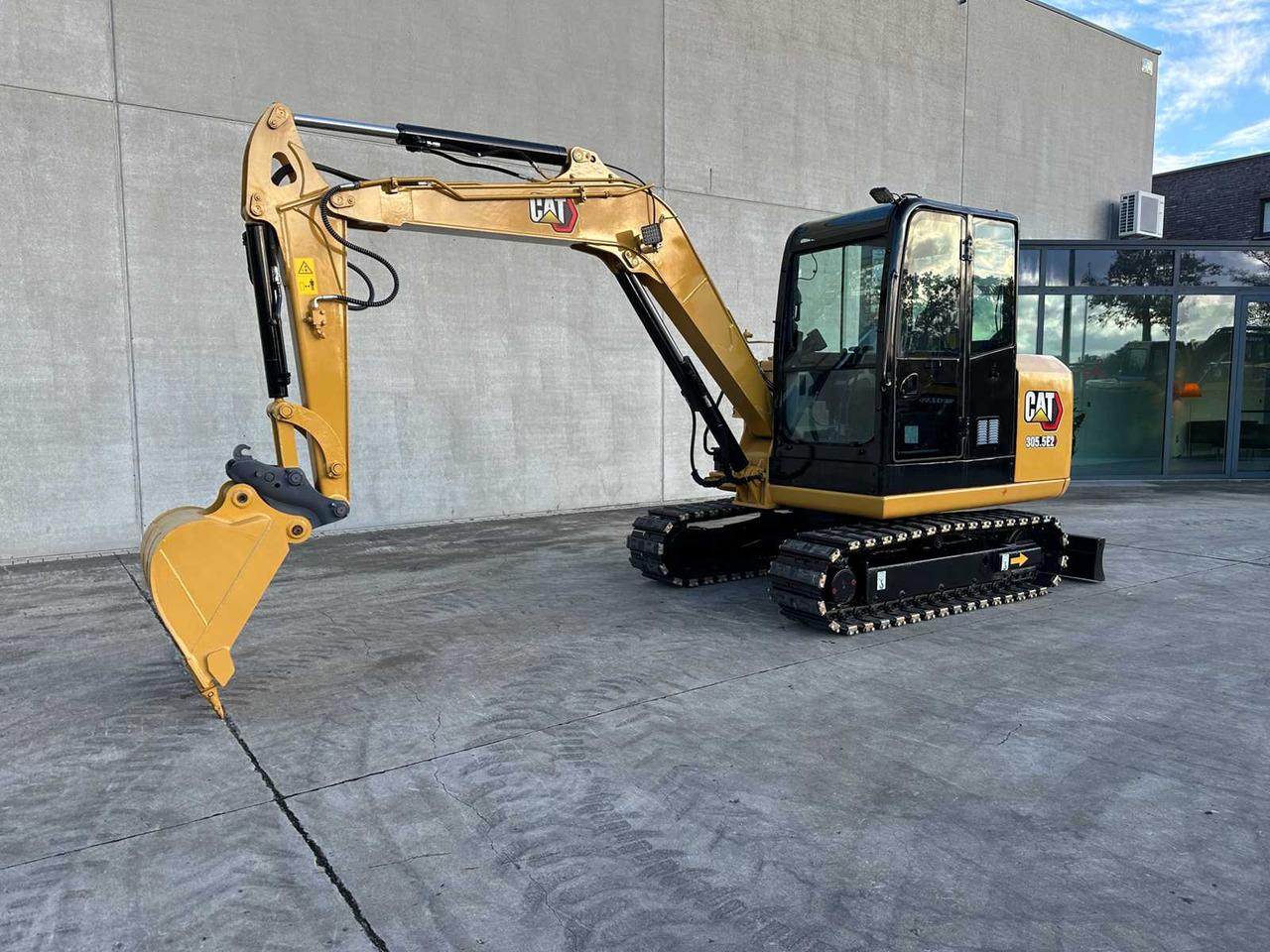 CATERPILLAR - 2015 - 305.5E2 - MIDI EXCAVATOR - Excavator: picture 1 CATERPILLAR - 2015 - 305.5E2 - MIDI EXCAVATOR - Excavator: picture 1