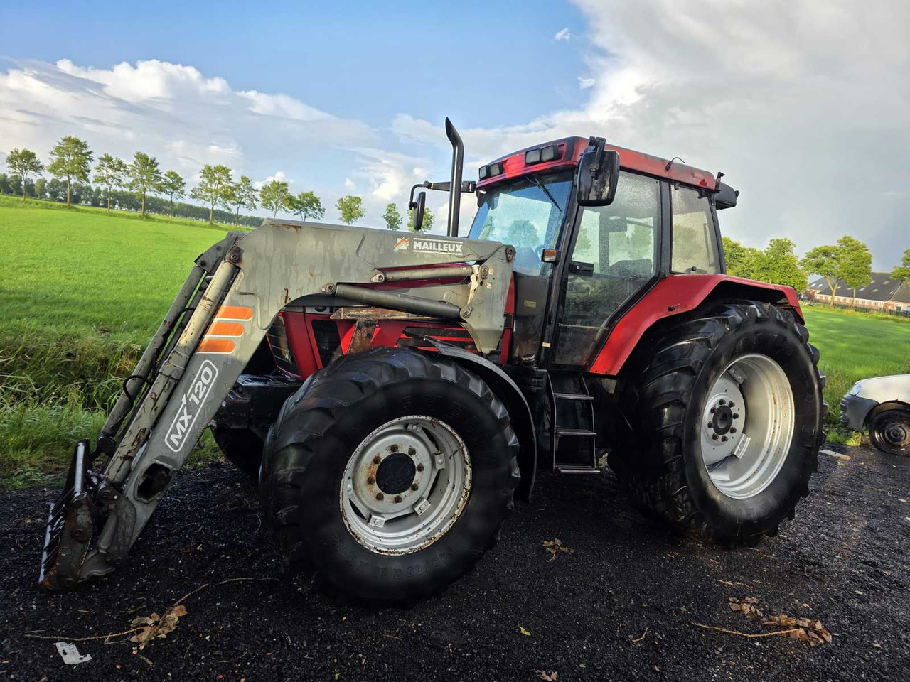 Case IH Maxxum 5150 plus - Farm tractor: picture 2 Case IH Maxxum 5150 plus - Farm tractor: picture 2