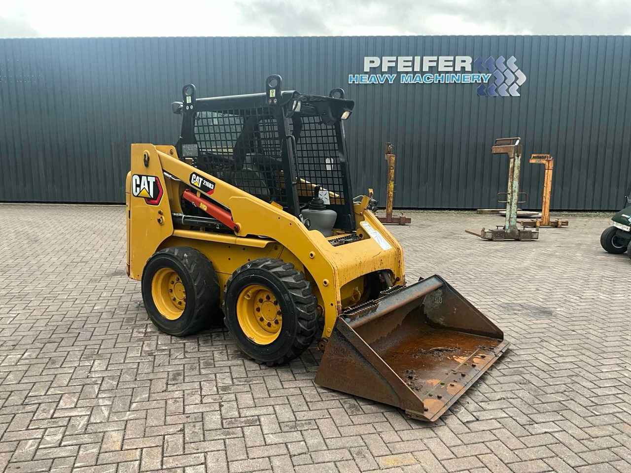 Caterpillar 216B3 - Skid steer loader: picture 4 Caterpillar 216B3 - Skid steer loader: picture 4