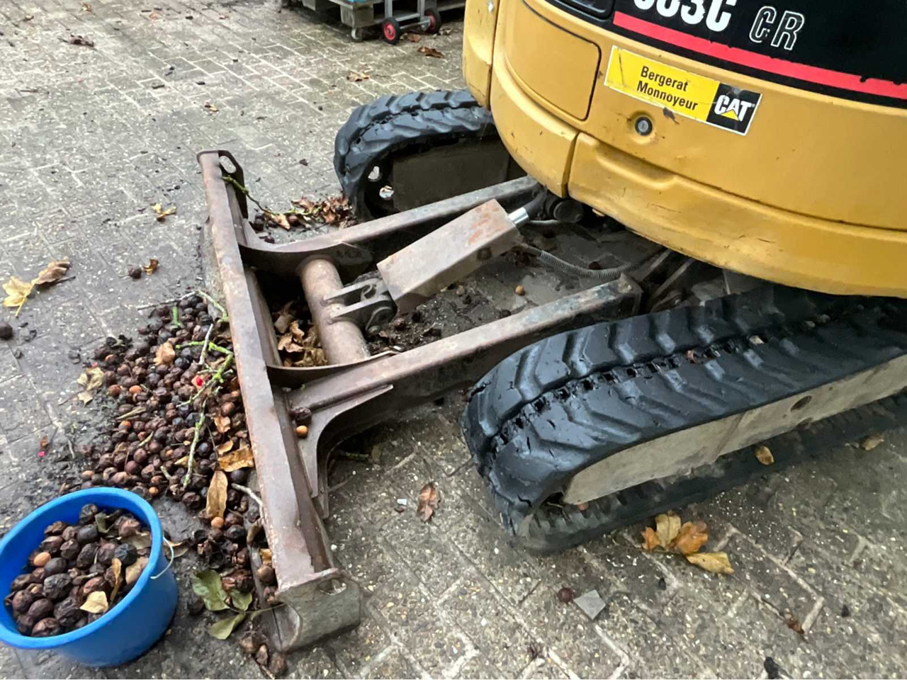 Mini excavator Caterpillar 303C CR: picture 21 Mini excavator Caterpillar 303C CR: picture 21