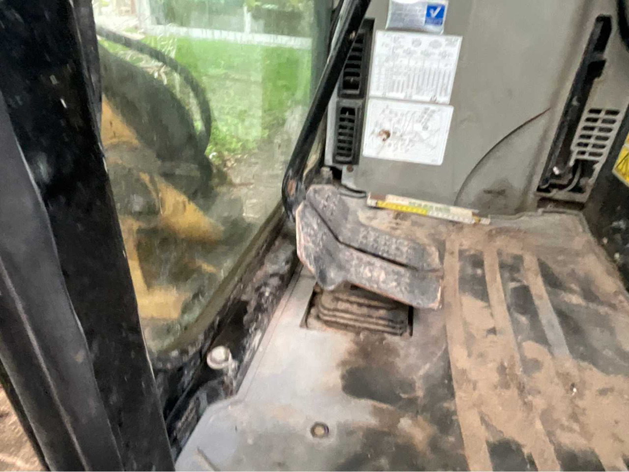 Mini excavator Caterpillar 303C CR: picture 29 Mini excavator Caterpillar 303C CR: picture 29