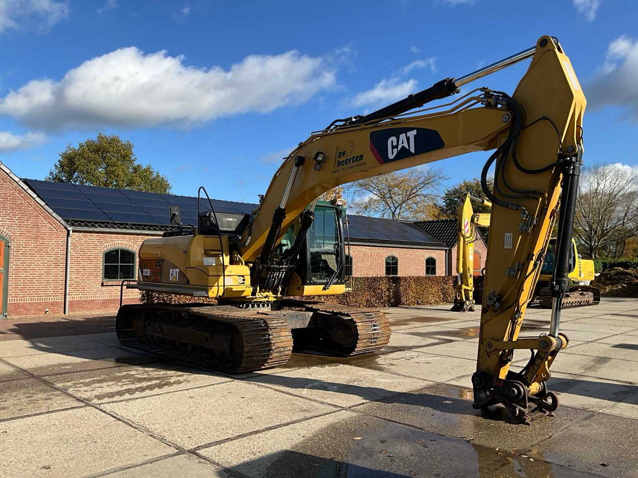 Caterpillar 323D L - Crawler excavator: picture 2 Caterpillar 323D L - Crawler excavator: picture 2