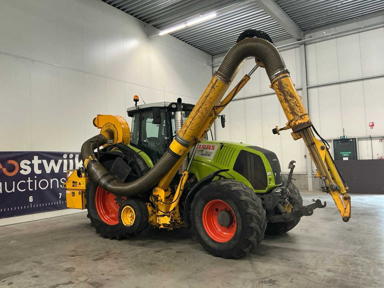 Claas Axion 820 - Farm tractor: picture 4 Claas Axion 820 - Farm tractor: picture 4