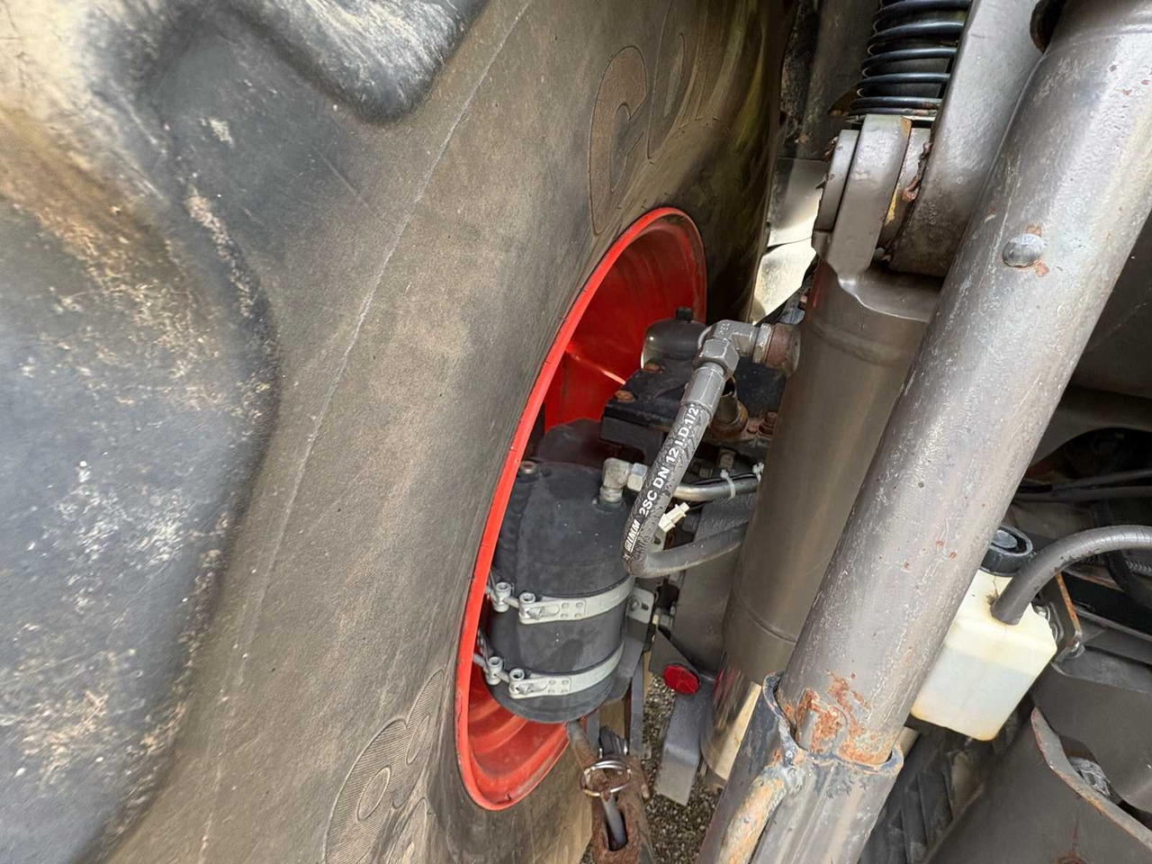 Farm tractor Claas CLAAS ARION 850 C-MATIC FARM TRACTOR WITH ALL-WHEEL DRIVE: picture 15