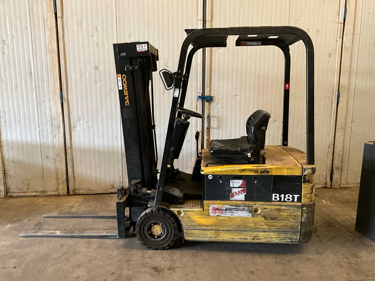 DAEWOO - 2000 - B18T-2 - FORKLIFT LIFT CAPACITY: 1750KG - Forklift: picture 2 DAEWOO - 2000 - B18T-2 - FORKLIFT LIFT CAPACITY: 1750KG - Forklift: picture 2