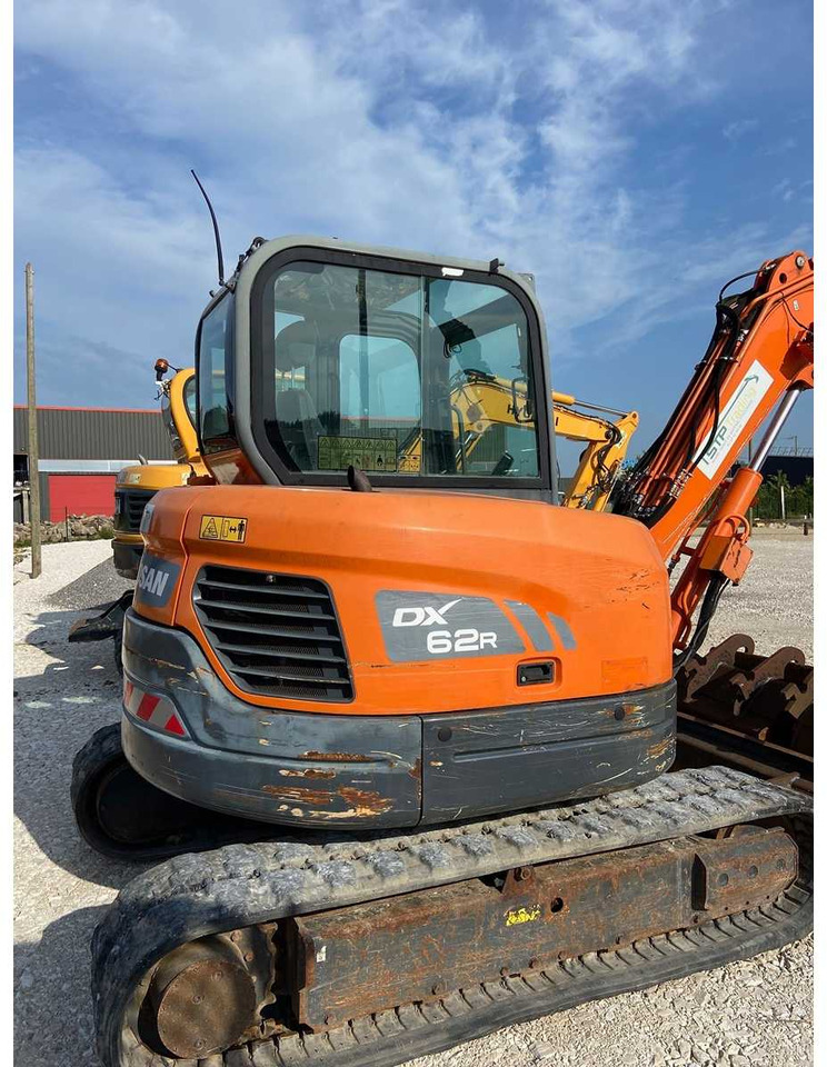 DOOSAN - DX 62R-3 - MIDI-EXCAVATOR - 2018 - Excavator: picture 4 DOOSAN - DX 62R-3 - MIDI-EXCAVATOR - 2018 - Excavator: picture 4