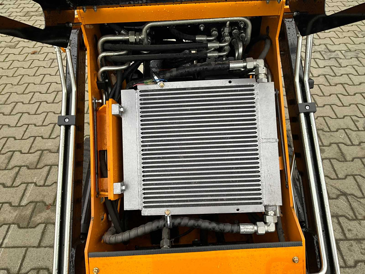 Skid steer loader DPC HT-320: picture 24