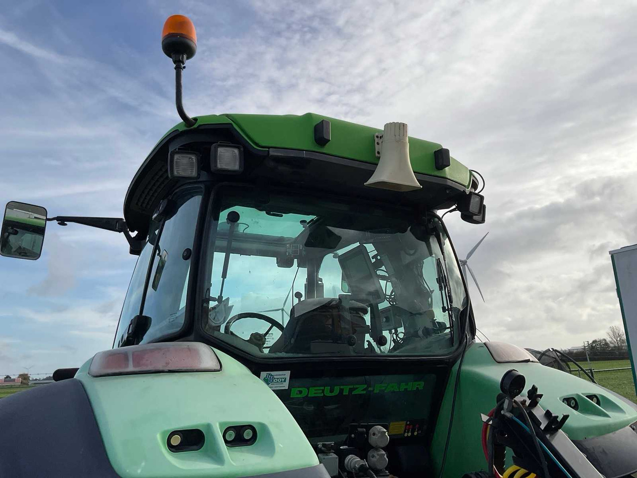 Deutz-Fahr 2006 DEUTZ-FAHR AGROTRON K100 FOUR WHEEL DRIVE FARM TRACTOR - Farm tractor: picture 5 Deutz-Fahr 2006 DEUTZ-FAHR AGROTRON K100 FOUR WHEEL DRIVE FARM TRACTOR - Farm tractor: picture 5