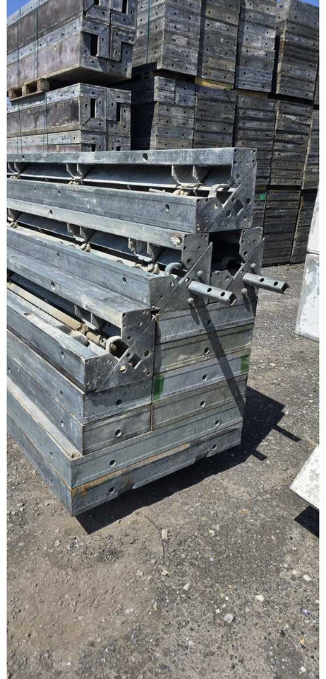 Doka GmbH Framax X-Life - Concrete equipment: picture 3 Doka GmbH Framax X-Life - Concrete equipment: picture 3