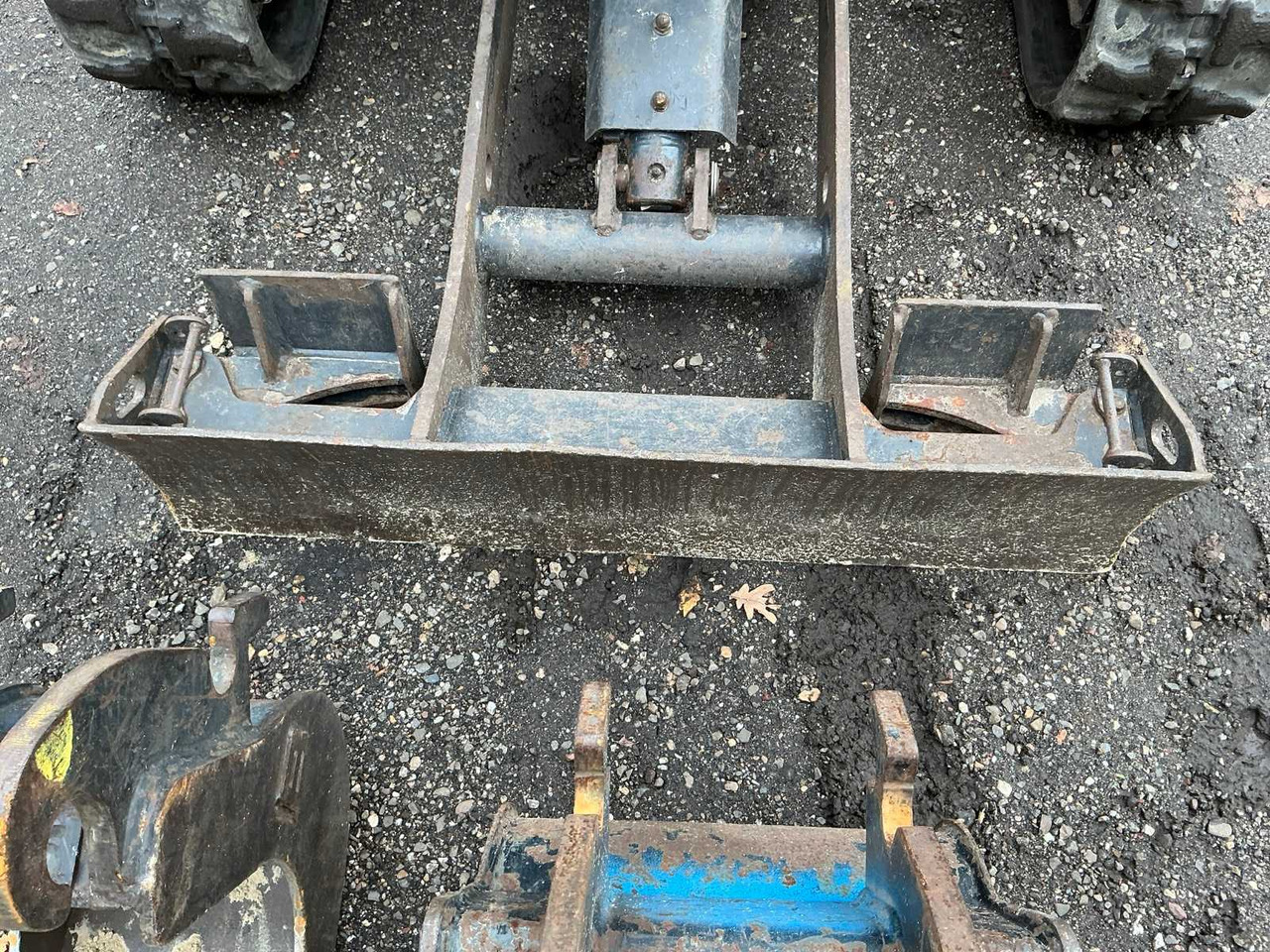 Mini excavator Doosan DX17Z: picture 22