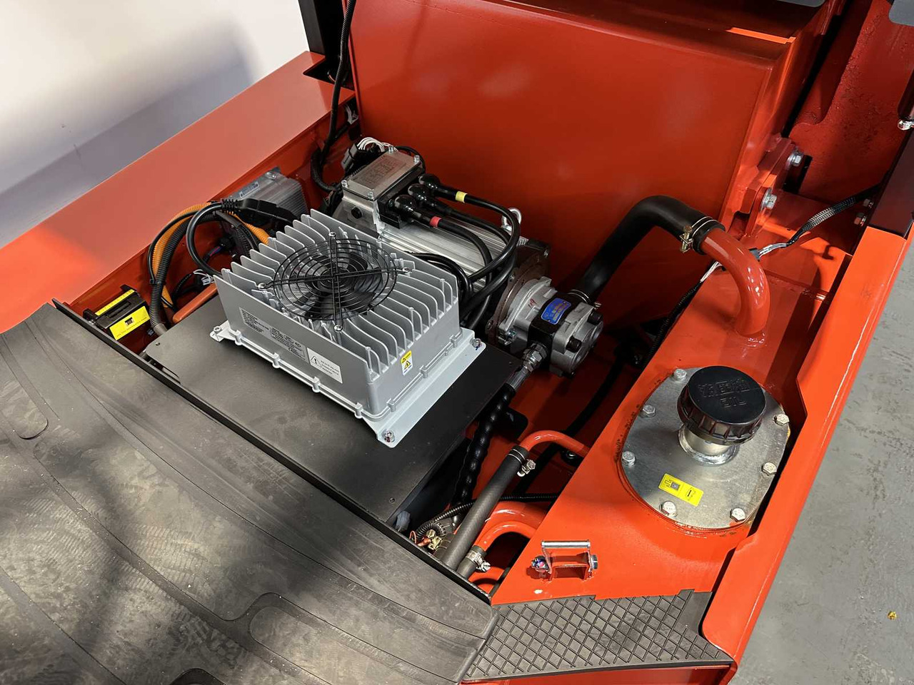 Forklift EP - EFL 252 X - FORK POSITIONER, SIDESHIFT, TRIPLEX, FORKLIFT 2025: picture 12