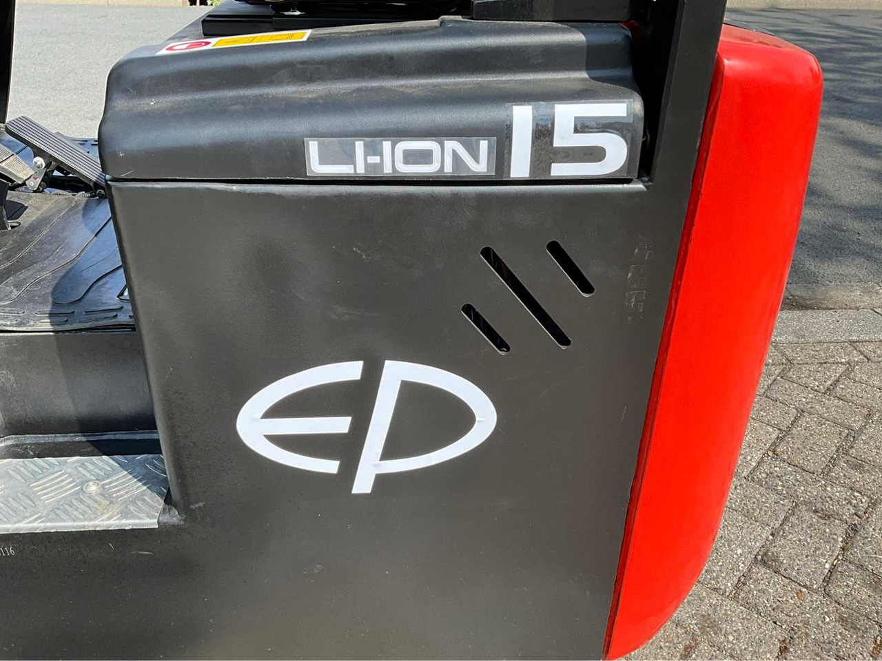 Forklift EP EFS 151 - 4.35 METER TRIPLEX, LI-ION, FREE-LIFT, SIDE-SHIFT - FORKLIFT: picture 21
