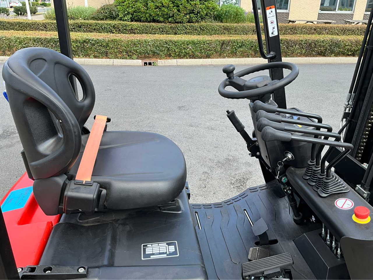 Forklift EP EFS 151 - 4.35 METER TRIPLEX, LI-ION, FREE-LIFT, SIDE-SHIFT - FORKLIFT: picture 13