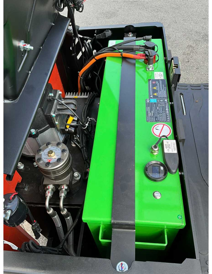 Forklift EP EFS 151 - 4.35 METER TRIPLEX, LI-ION, FREE-LIFT, SIDE-SHIFT - FORKLIFT: picture 24