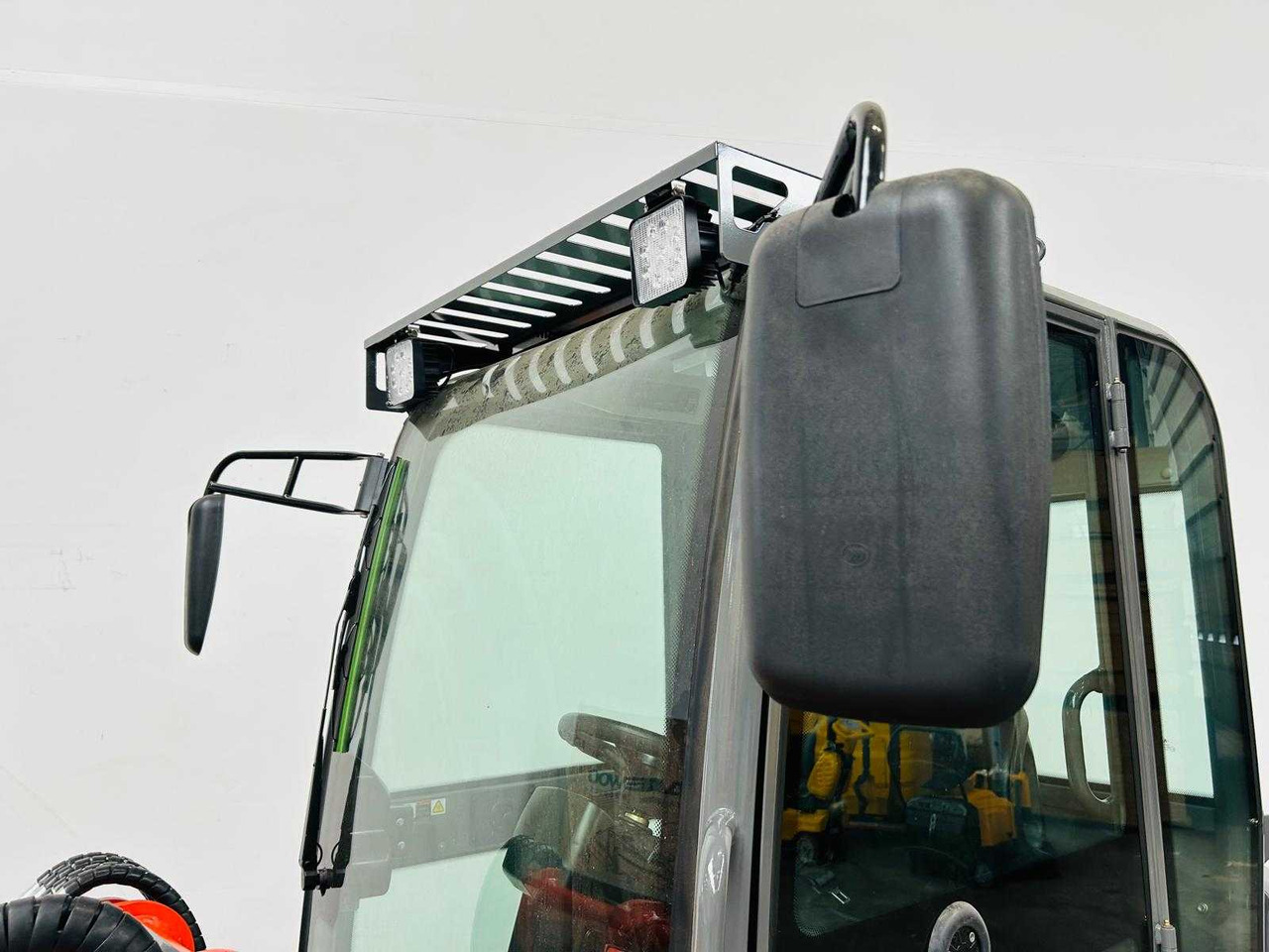 Wheel loader EVERUN - 2025 - ER1000 - TELESCOPIC ARTICULATED WHEEL LOADER KUBOTA EURO5: picture 23 Wheel loader EVERUN - 2025 - ER1000 - TELESCOPIC ARTICULATED WHEEL LOADER KUBOTA EURO5: picture 23