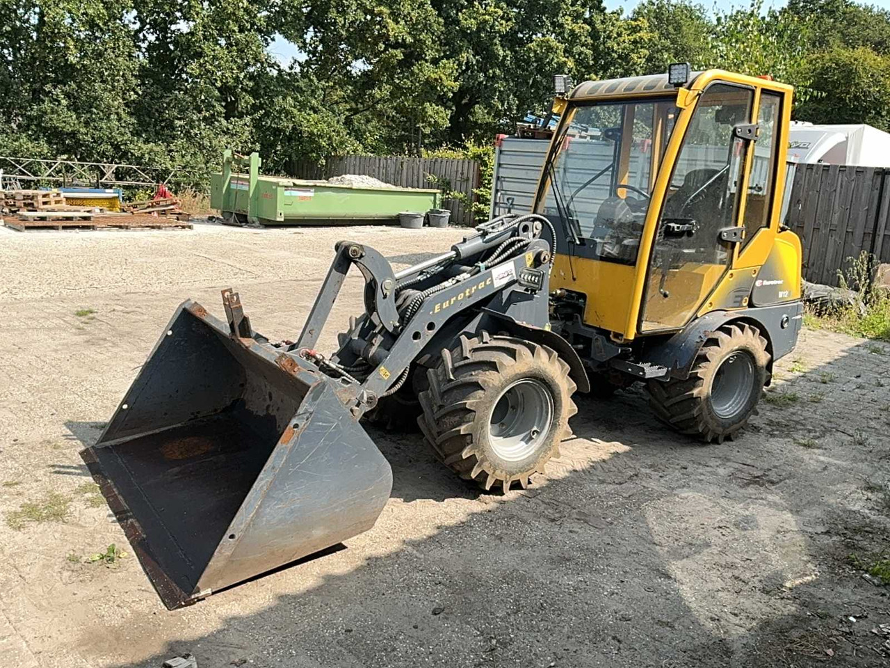 Eurotrac 8207W121CS - Wheel loader: picture 1 Eurotrac 8207W121CS - Wheel loader: picture 1