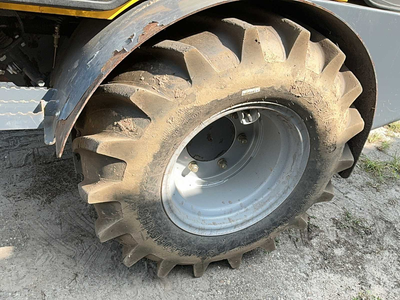 Wheel loader Eurotrac 8207W121CS: picture 10