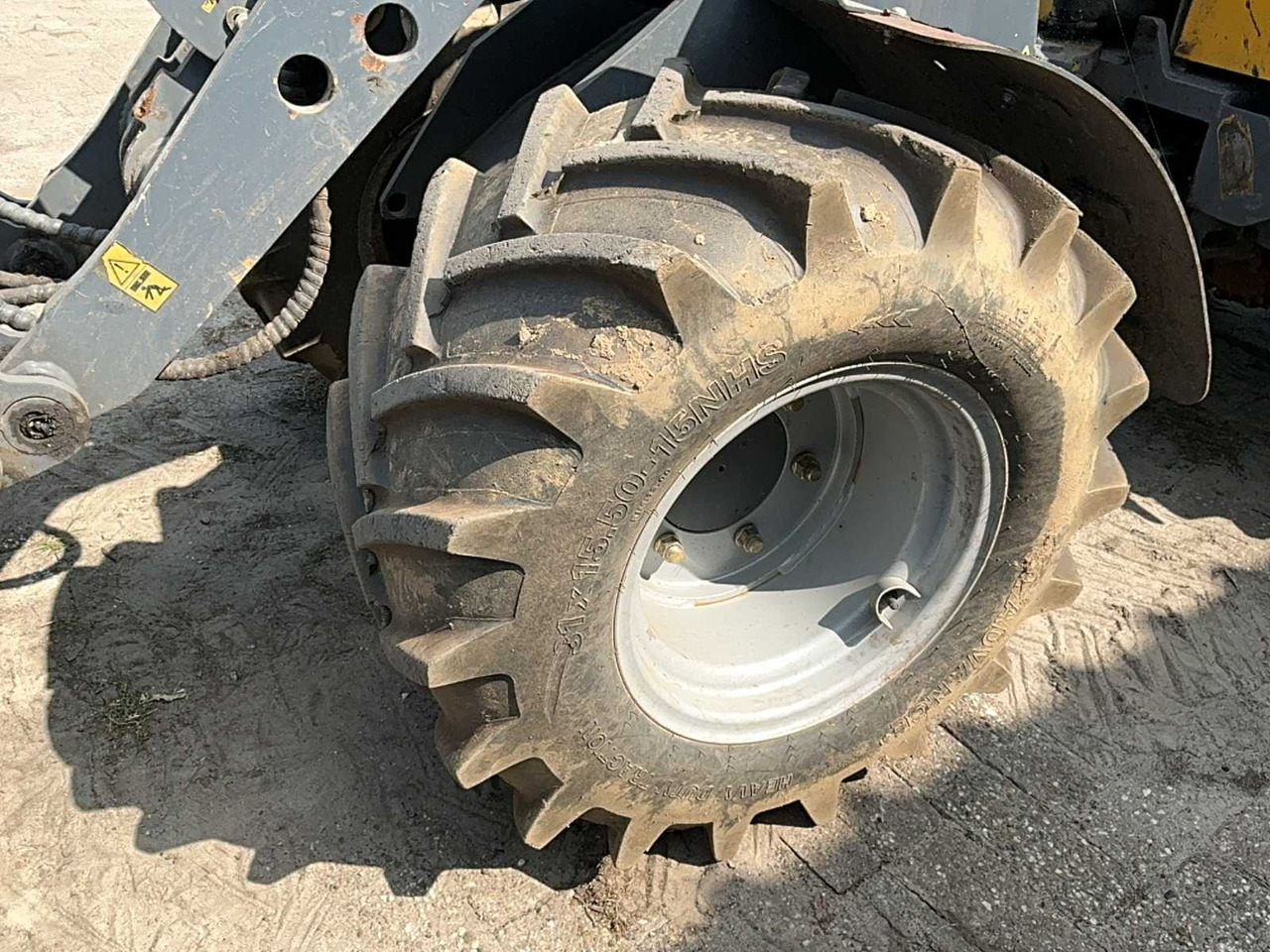 Wheel loader Eurotrac 8207W121CS: picture 11