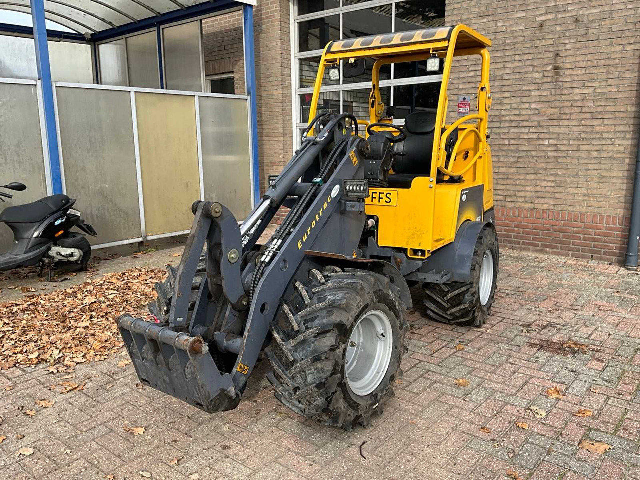 Eurotrac W12S - Wheel loader: picture 1 Eurotrac W12S - Wheel loader: picture 1
