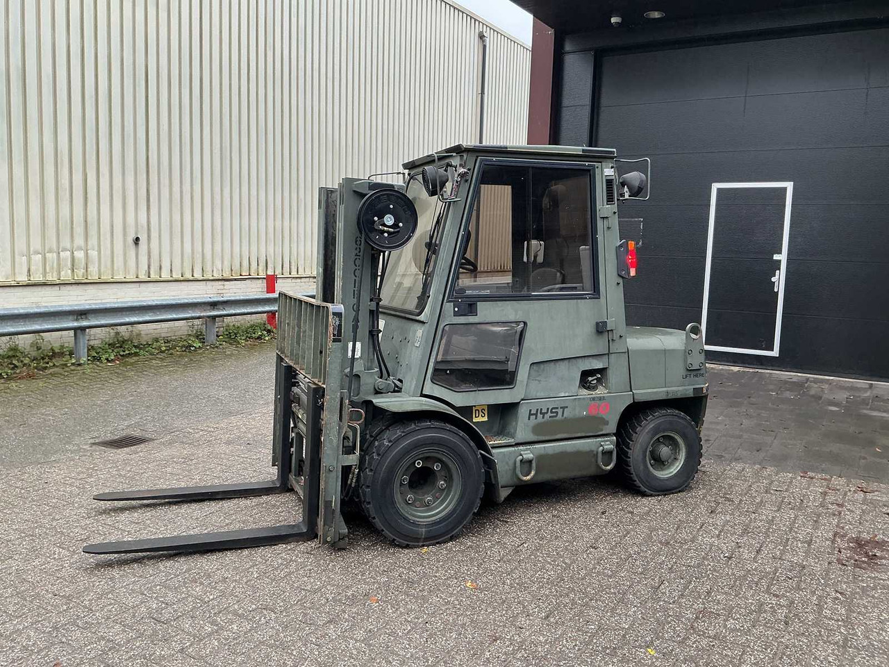 HYSTER - H60XM - FORKLIFT TRUCKS - 2001 - Forklift: picture 2 HYSTER - H60XM - FORKLIFT TRUCKS - 2001 - Forklift: picture 2