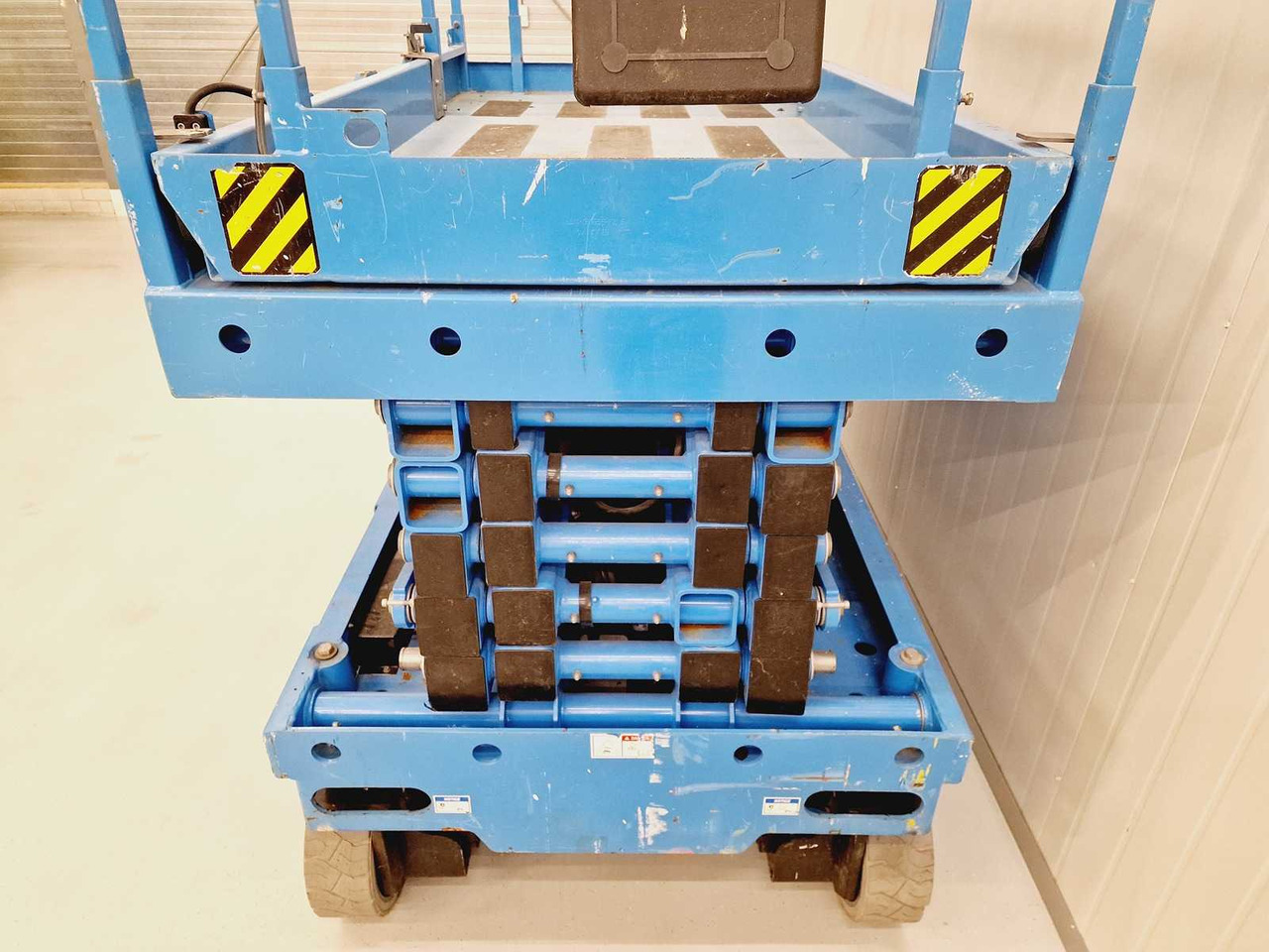 Aerial platform Haulotte Compact 14: picture 10