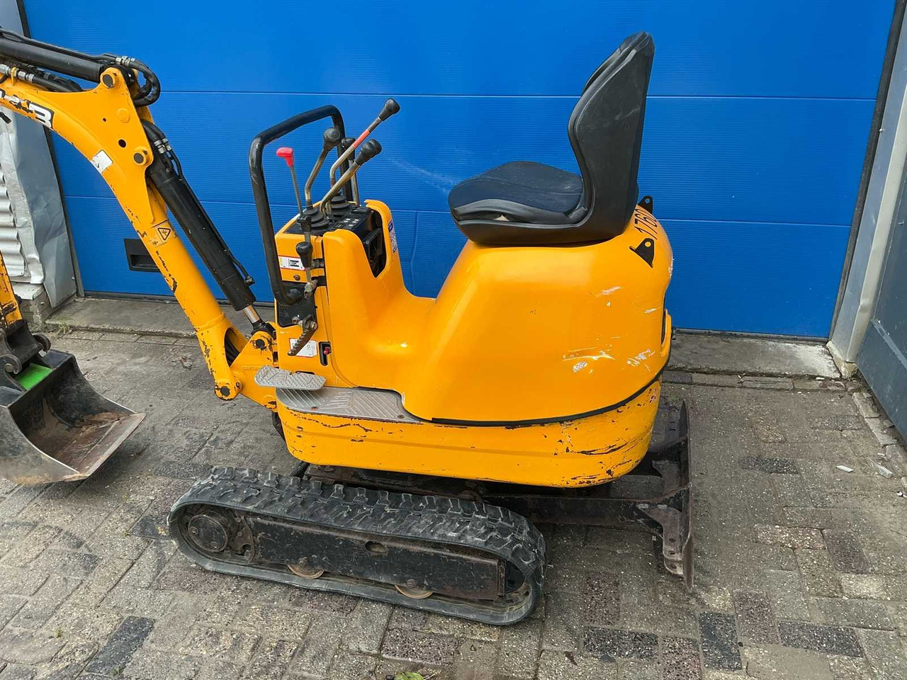 JCB 8008 - Mini excavator: picture 4 JCB 8008 - Mini excavator: picture 4