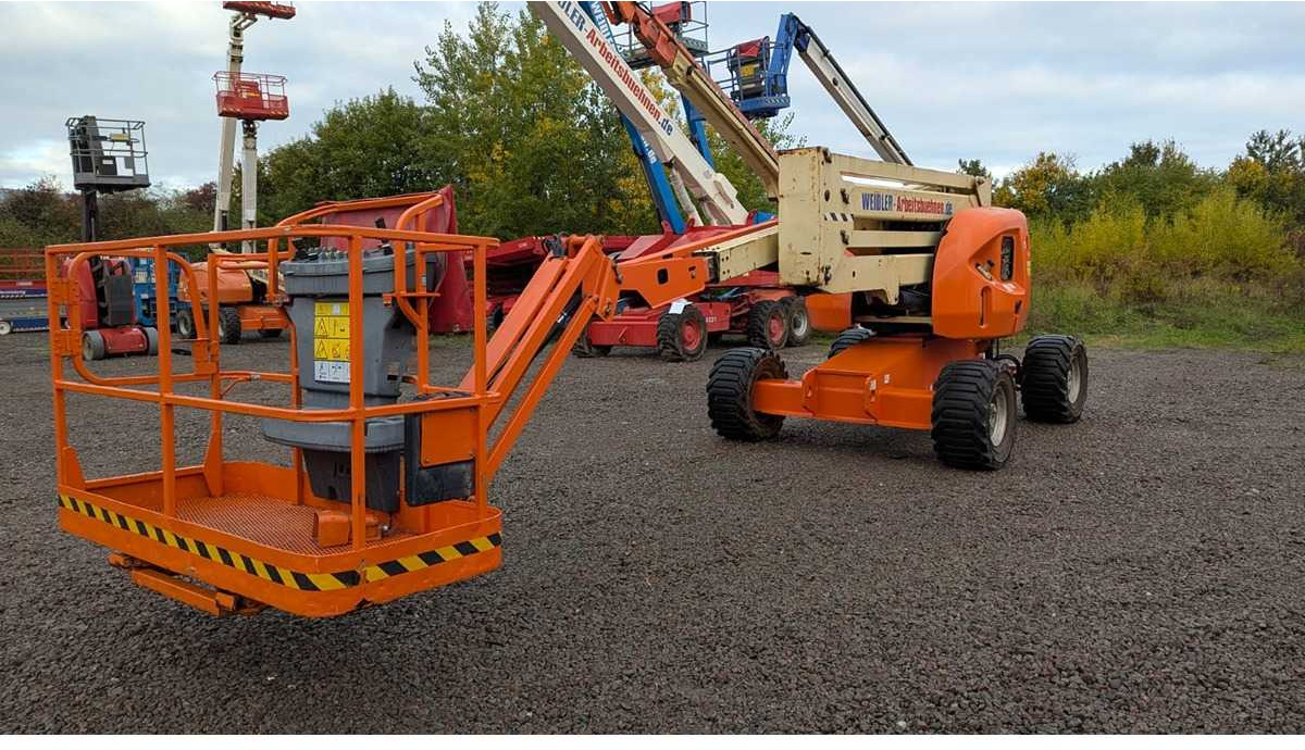 JLG - 510 AJ - AERIAL WORK PLATFORMS (NO. 69359) - 2004 - Aerial platform: picture 2 JLG - 510 AJ - AERIAL WORK PLATFORMS (NO. 69359) - 2004 - Aerial platform: picture 2