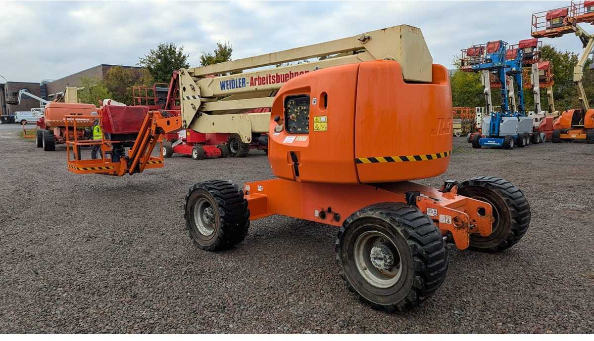 JLG - 510 AJ - AERIAL WORK PLATFORMS (NO. 69359) - 2004 - Aerial platform: picture 4 JLG - 510 AJ - AERIAL WORK PLATFORMS (NO. 69359) - 2004 - Aerial platform: picture 4