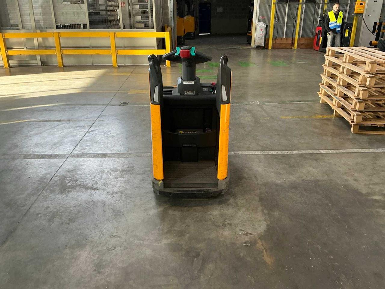 JUNGHEINRICH - 2018 - ERE 225 - FORKLIFT - Forklift: picture 5 JUNGHEINRICH - 2018 - ERE 225 - FORKLIFT - Forklift: picture 5