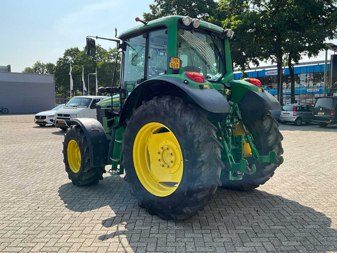 John Deere 6430 Premium - Farm tractor: picture 4 John Deere 6430 Premium - Farm tractor: picture 4
