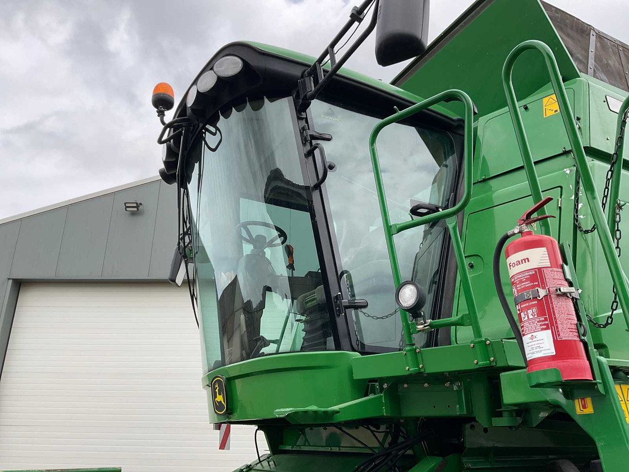 Combine harvester John Deere T670: picture 18 Combine harvester John Deere T670: picture 18