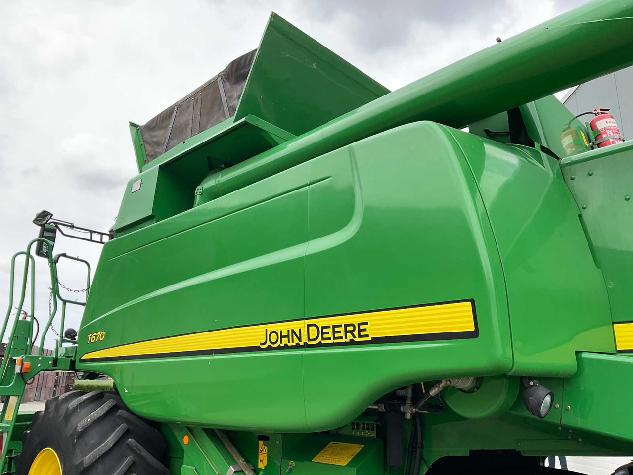 Combine harvester John Deere T670: picture 22 Combine harvester John Deere T670: picture 22
