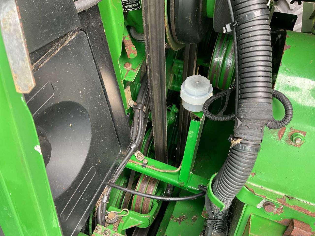 Combine harvester John Deere T670: picture 50 Combine harvester John Deere T670: picture 50