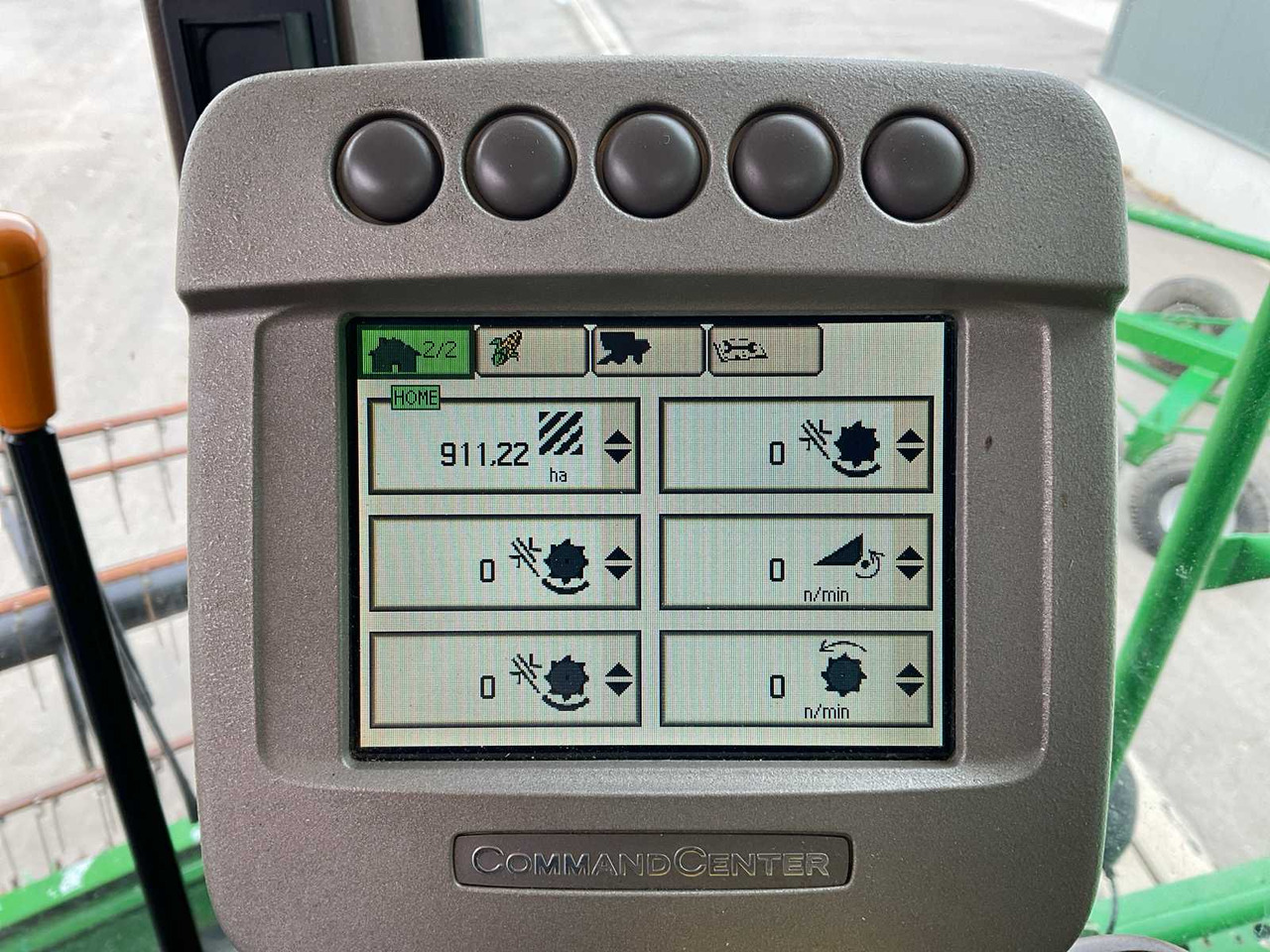 Combine harvester John Deere T670: picture 34 Combine harvester John Deere T670: picture 34