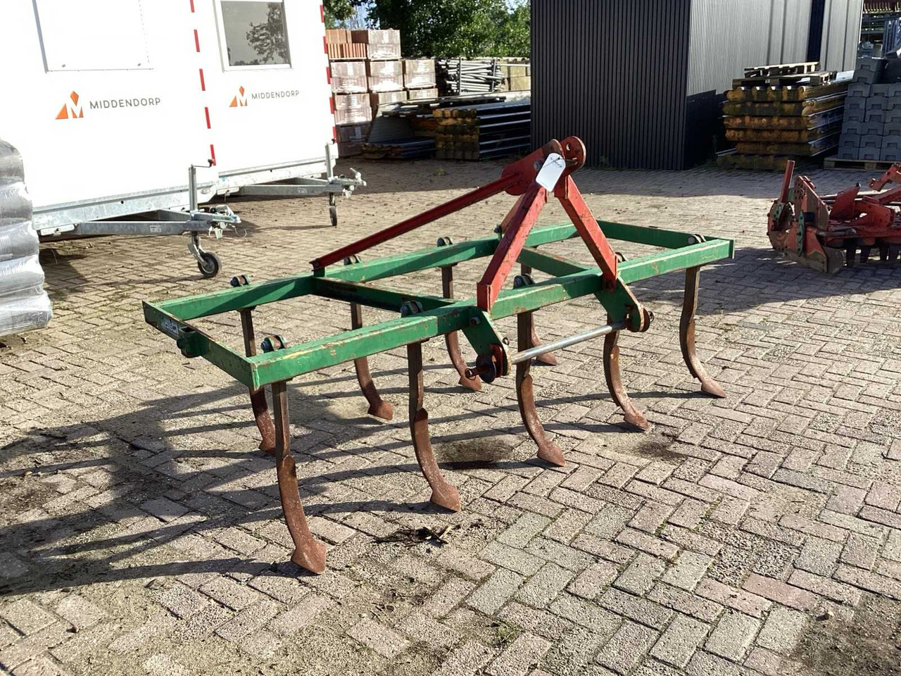 Knoche Vast tand - Cultivator: picture 2 Knoche Vast tand - Cultivator: picture 2