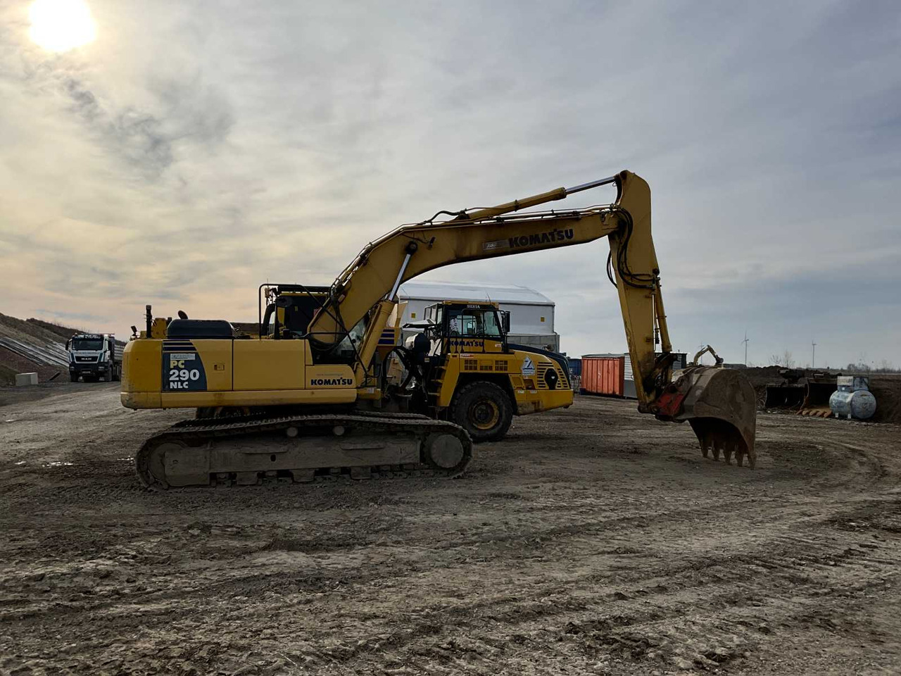 Komatsu PC290NLC-8 - Crawler excavator: picture 1 Komatsu PC290NLC-8 - Crawler excavator: picture 1