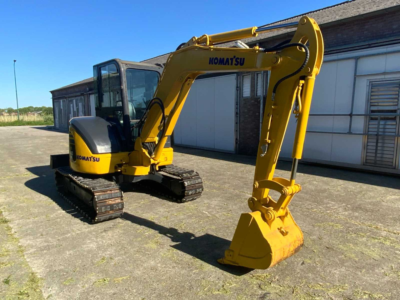 Komatsu PC40MR-3 - Crawler excavator: picture 4 Komatsu PC40MR-3 - Crawler excavator: picture 4