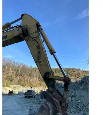 Crawler excavator Komatsu PC450LC: picture 9