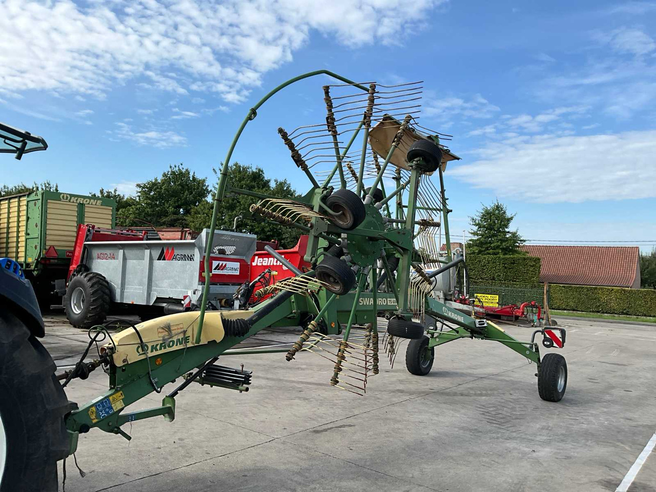 Hay and forage equipment Krone Swadro TS 680: picture 7