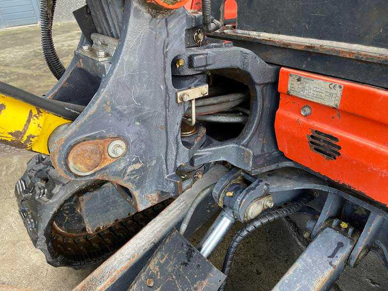 Crawler excavator Kubota KX61-3: picture 22